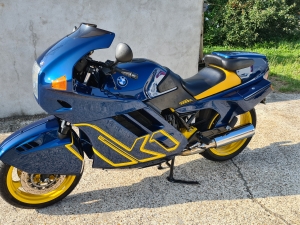 BMW K1
