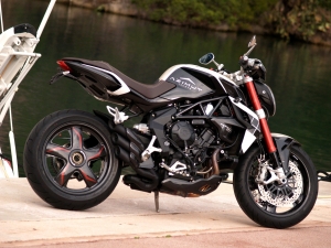 Brutale Azimut
