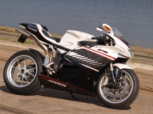 F4 Seb