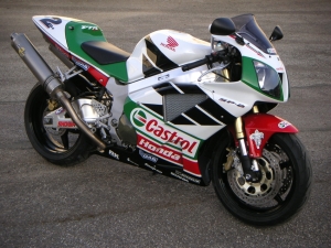 SP2 Colin Edwards