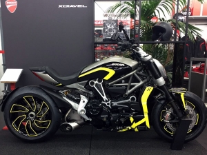 XDiavel yellow